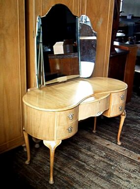 Bedroom-Suite_(7_piece)_-_Dressing_Table.jpg