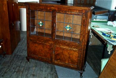 Bookcase_Leaded-Glass.jpg