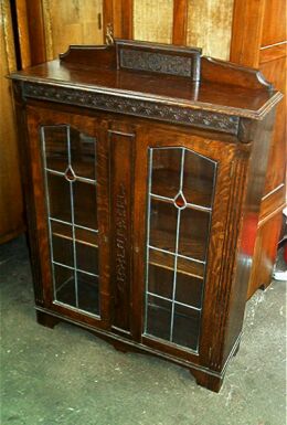 Bookcase_Leaded-Glass_2.jpg