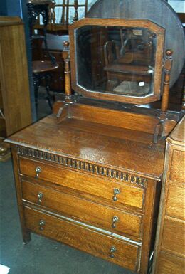 Dressing_Table_(3_Drawer).jpg