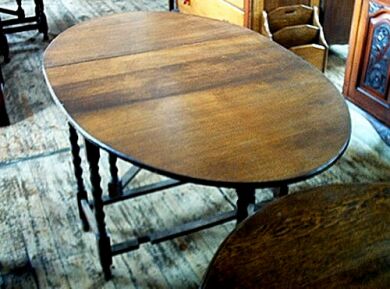 Drop-Leaf_Table_3.jpg